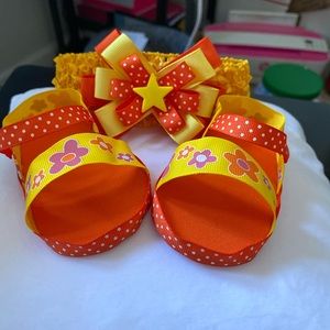 Flip flop and handmade baby bow